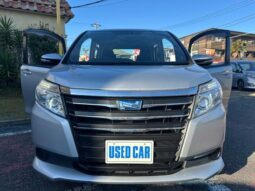 
										TOYOTA NOAH 2015 full									