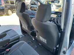 
										TOYOTA NOAH 2015 full									