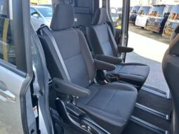 
										TOYOTA NOAH 2015 full									