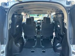 
										TOYOTA NOAH 2015 full									