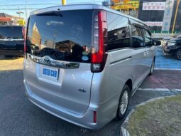 
										TOYOTA NOAH 2015 full									