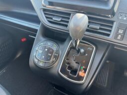 
										TOYOTA NOAH 2016 full									