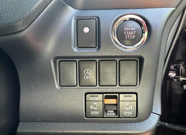 
								TOYOTA NOAH 2016 full									