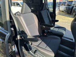 
										TOYOTA NOAH 2016 full									