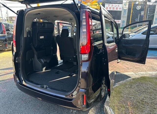 
								TOYOTA NOAH 2016 full									