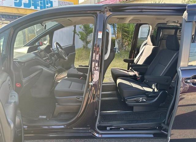 
								TOYOTA NOAH 2016 full									