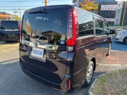 
										TOYOTA NOAH 2016 full									