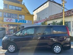 
										TOYOTA NOAH 2016 full									