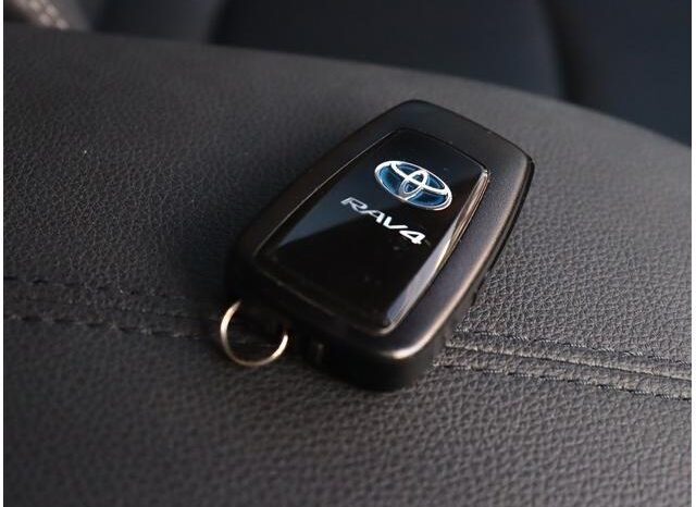 
								TOYOTA RAV4 2020 full									