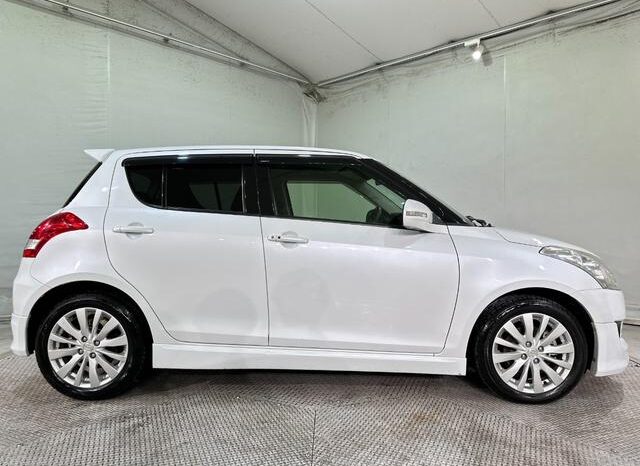 
								SUZUKI SWIFT 2013 full									