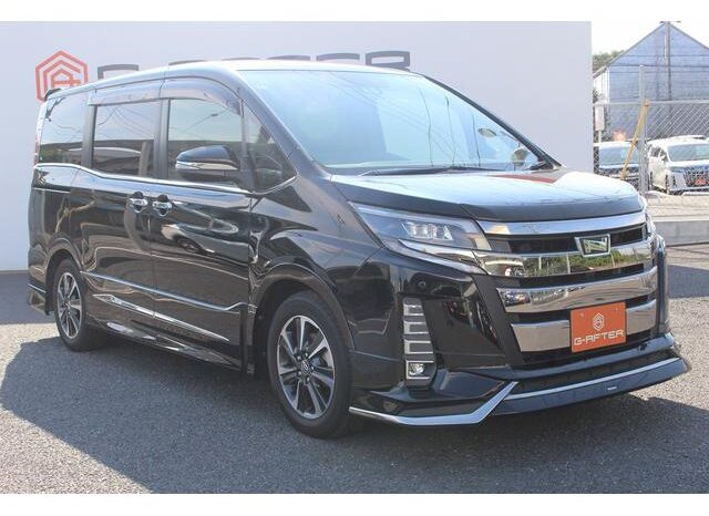 
								TOYOTA NOAH 2018 full									