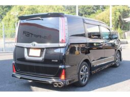 
										TOYOTA NOAH 2018 full									