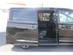 
										TOYOTA NOAH 2018 full									