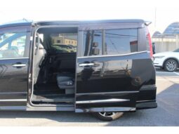 
										TOYOTA NOAH 2018 full									