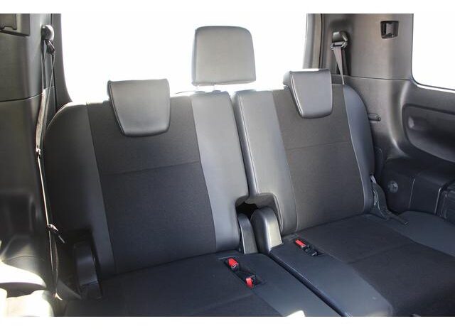 
								TOYOTA NOAH 2018 full									