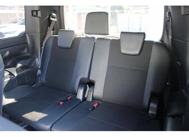 
								TOYOTA NOAH 2018 full									