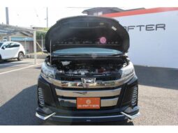 
										TOYOTA NOAH 2018 full									