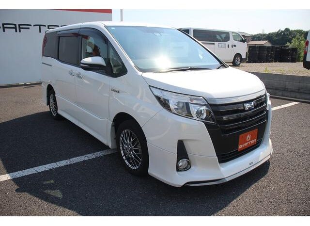 
								TOYOTA NOAH 2016 full									