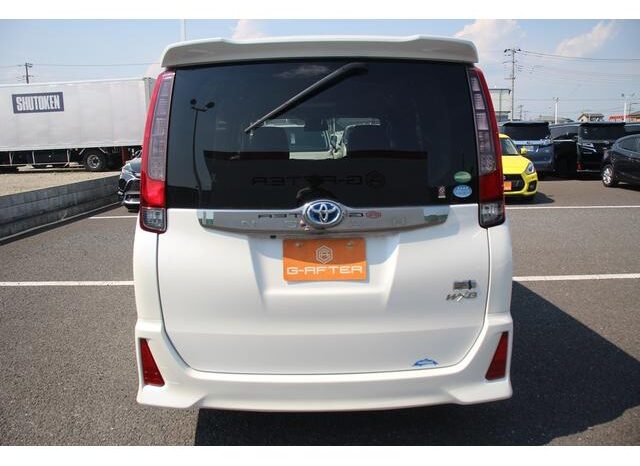 
								TOYOTA NOAH 2016 full									
