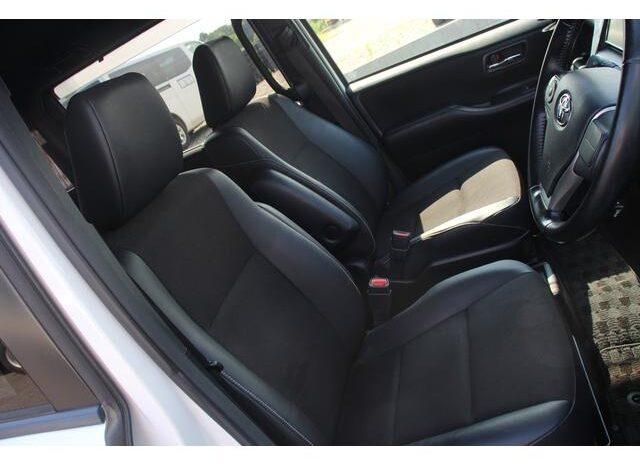 
								TOYOTA NOAH 2016 full									