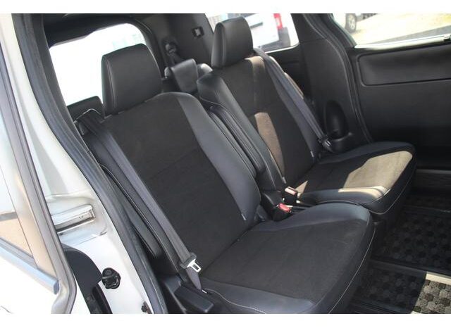 
								TOYOTA NOAH 2016 full									