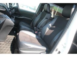 
										TOYOTA NOAH 2016 full									