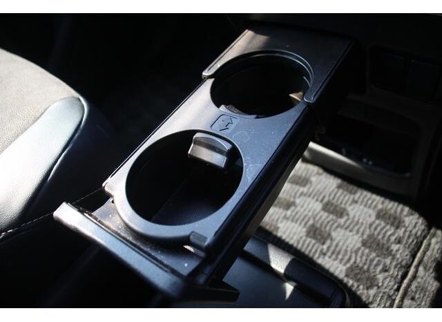 
								TOYOTA NOAH 2016 full									