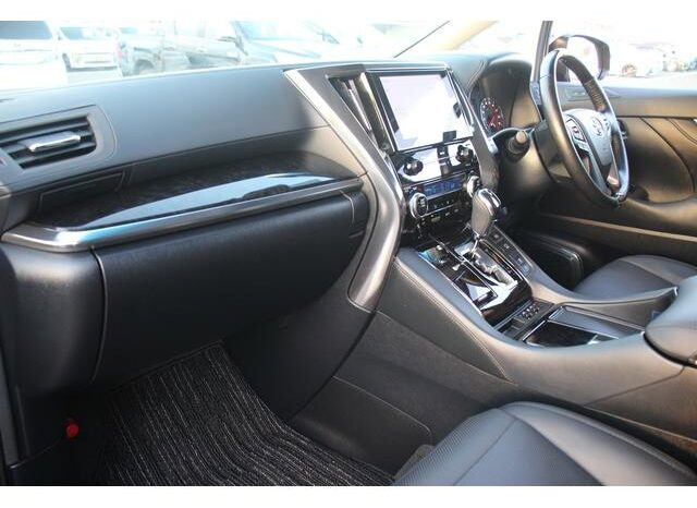 
								TOYOTA VELLFIRE 2020 full									