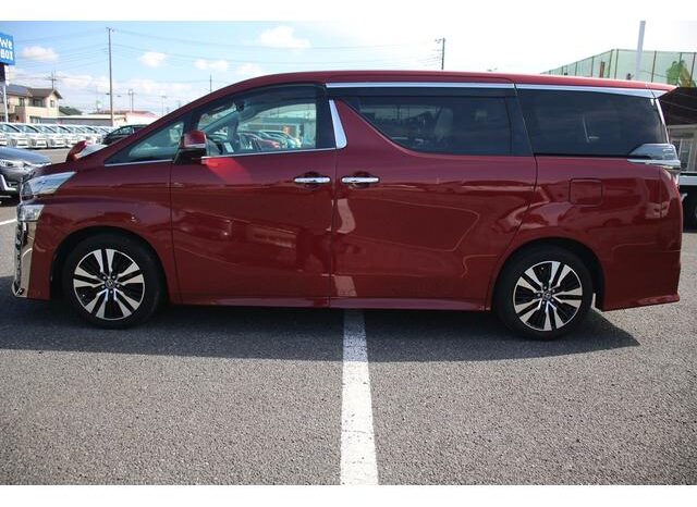 
								TOYOTA VELLFIRE 2018 full									