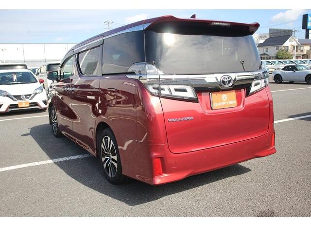 
								TOYOTA VELLFIRE 2018 full									