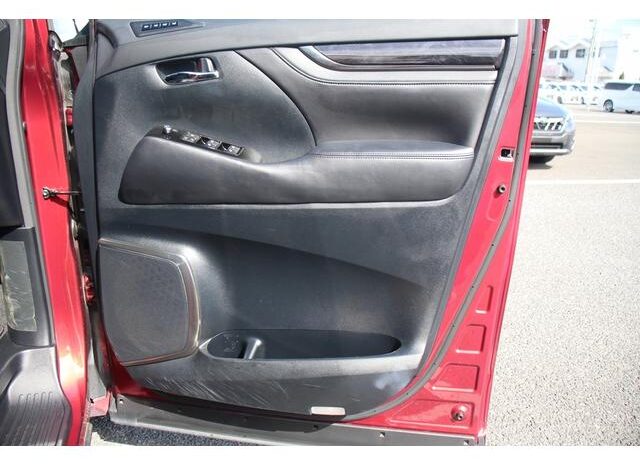 
								TOYOTA VELLFIRE 2018 full									