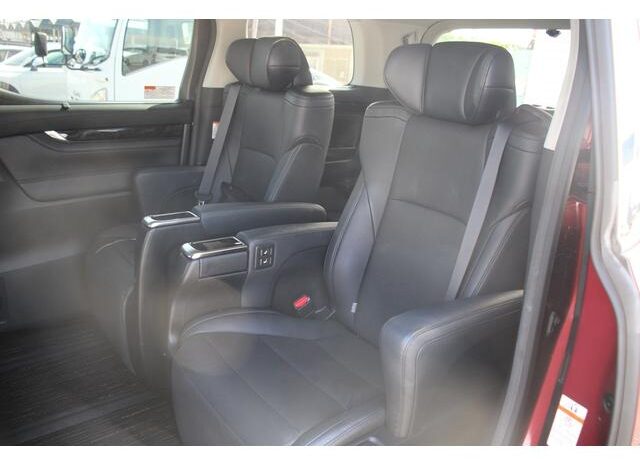 
								TOYOTA VELLFIRE 2018 full									