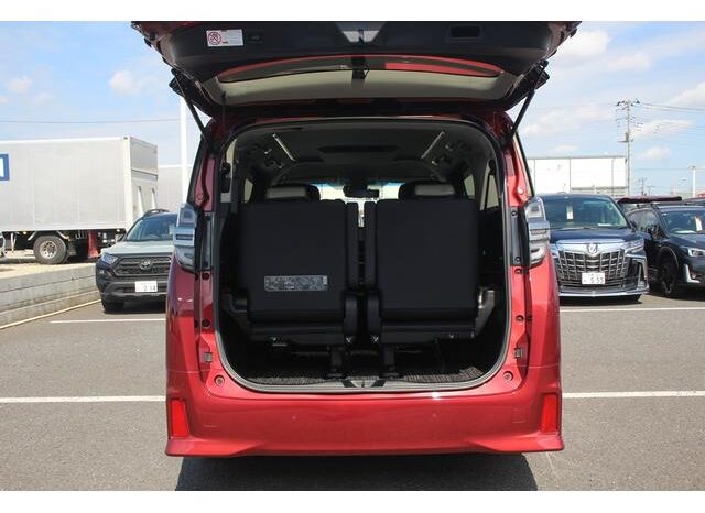 
								TOYOTA VELLFIRE 2018 full									