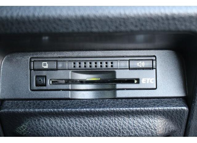 
								TOYOTA NOAH 2015 full									