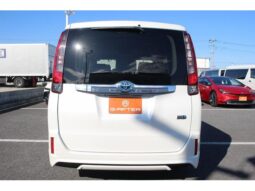 
										TOYOTA NOAH 2015 full									