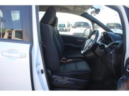 
										TOYOTA NOAH 2015 full									