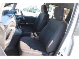 
										TOYOTA NOAH 2015 full									