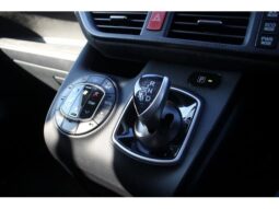 
										TOYOTA NOAH 2015 full									