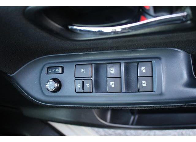 
								TOYOTA NOAH 2015 full									