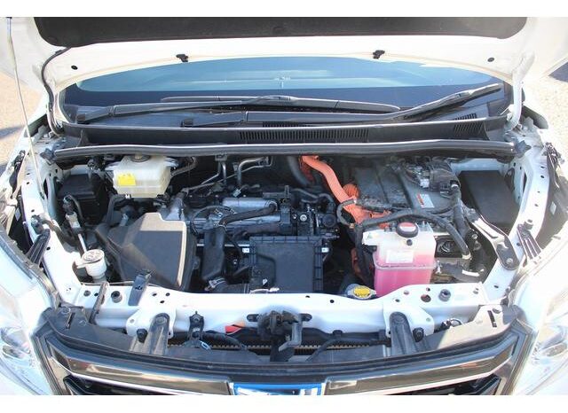 
								TOYOTA NOAH 2015 full									