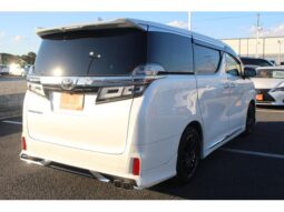 
										TOYOTA VELLFIRE 2018 full									