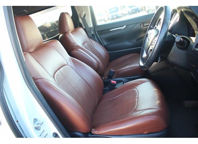 
								TOYOTA VELLFIRE 2018 full									