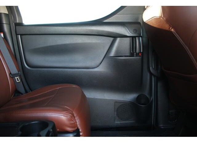 
								TOYOTA VELLFIRE 2018 full									