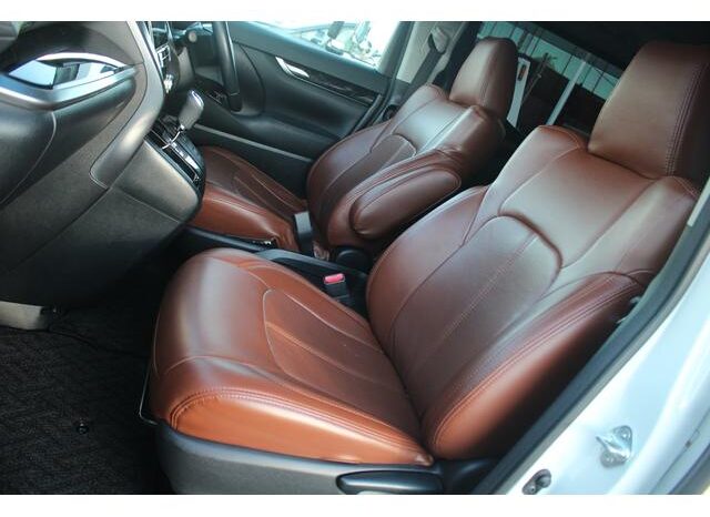 
								TOYOTA VELLFIRE 2018 full									