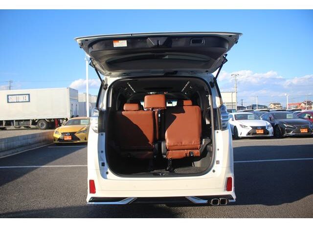 
								TOYOTA VELLFIRE 2018 full									