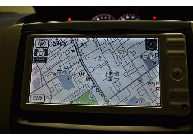 
								TOYOTA NOAH 2011 full									