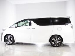 TOYOTA VELLFIRE 2020