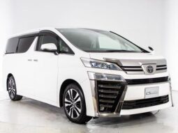 TOYOTA VELLFIRE 2020