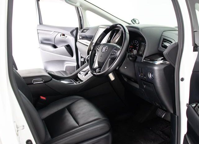 
								TOYOTA VELLFIRE 2020 full									