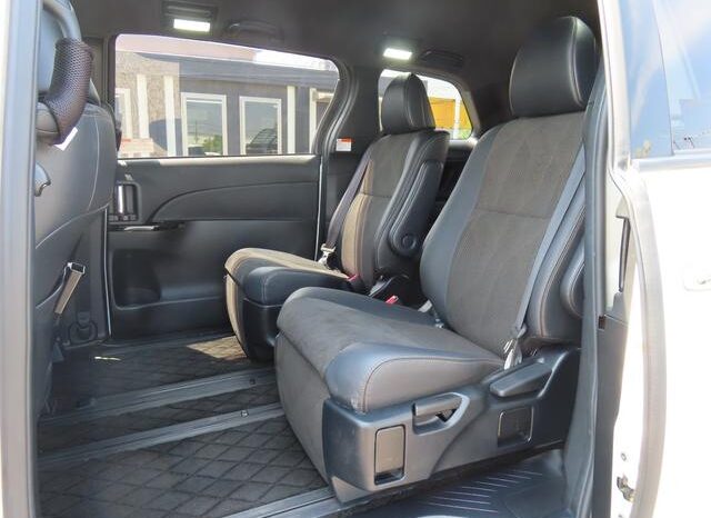 
								TOYOTA ESTIMA 2019 full									